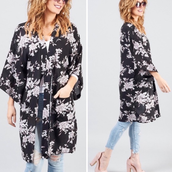 Spiritual Gangster Floral Kimono - Picture 2 of 6